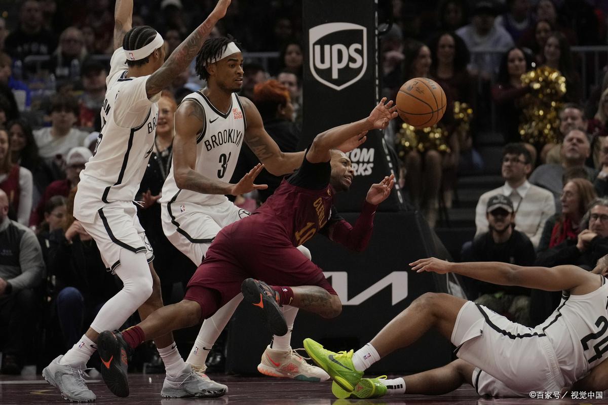 湖人击败马刺视频今天