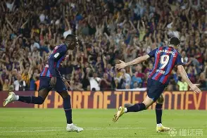 巴萨队伍里的人物