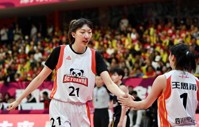 马布里北京首钢第一冠